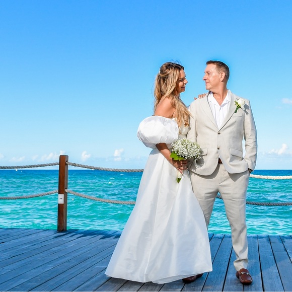 Custom Made Wedding Dress with Puff Sleeve - Picture 2 of 5